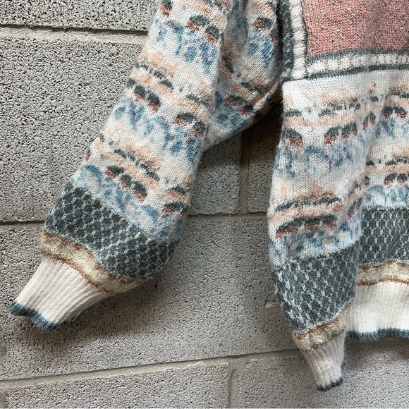 Vintage Pacific Place Plus Sweater - Picture 4 of 10